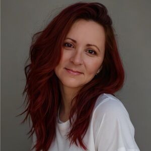 Meet your Posher, Cynthia